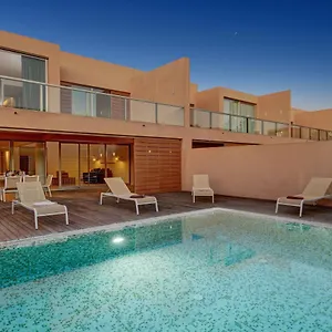 Salgados Villa
